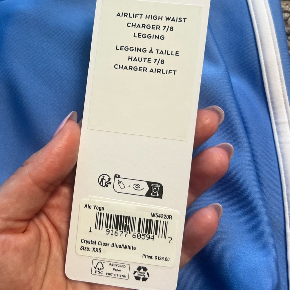 Alo crystal clear blue/white airlift high waist charger 7/8 legging size XXS NWT - Picture 3 of 3
